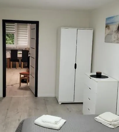 Konstytucji 3go Maja Lägenhet